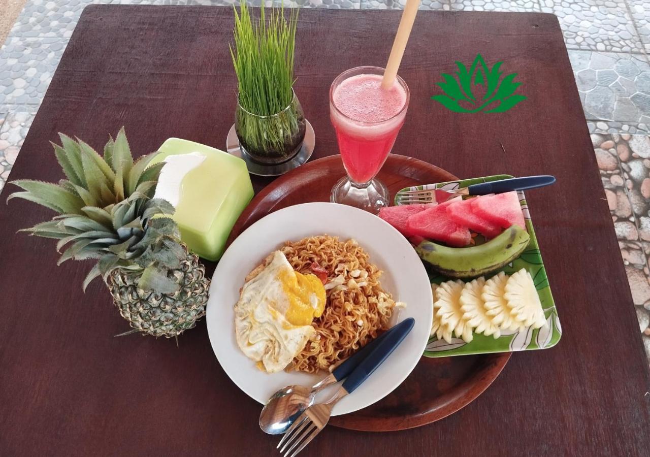 ホテル Energy Melati Gili ギリ・トラワンガン エクステリア 写真