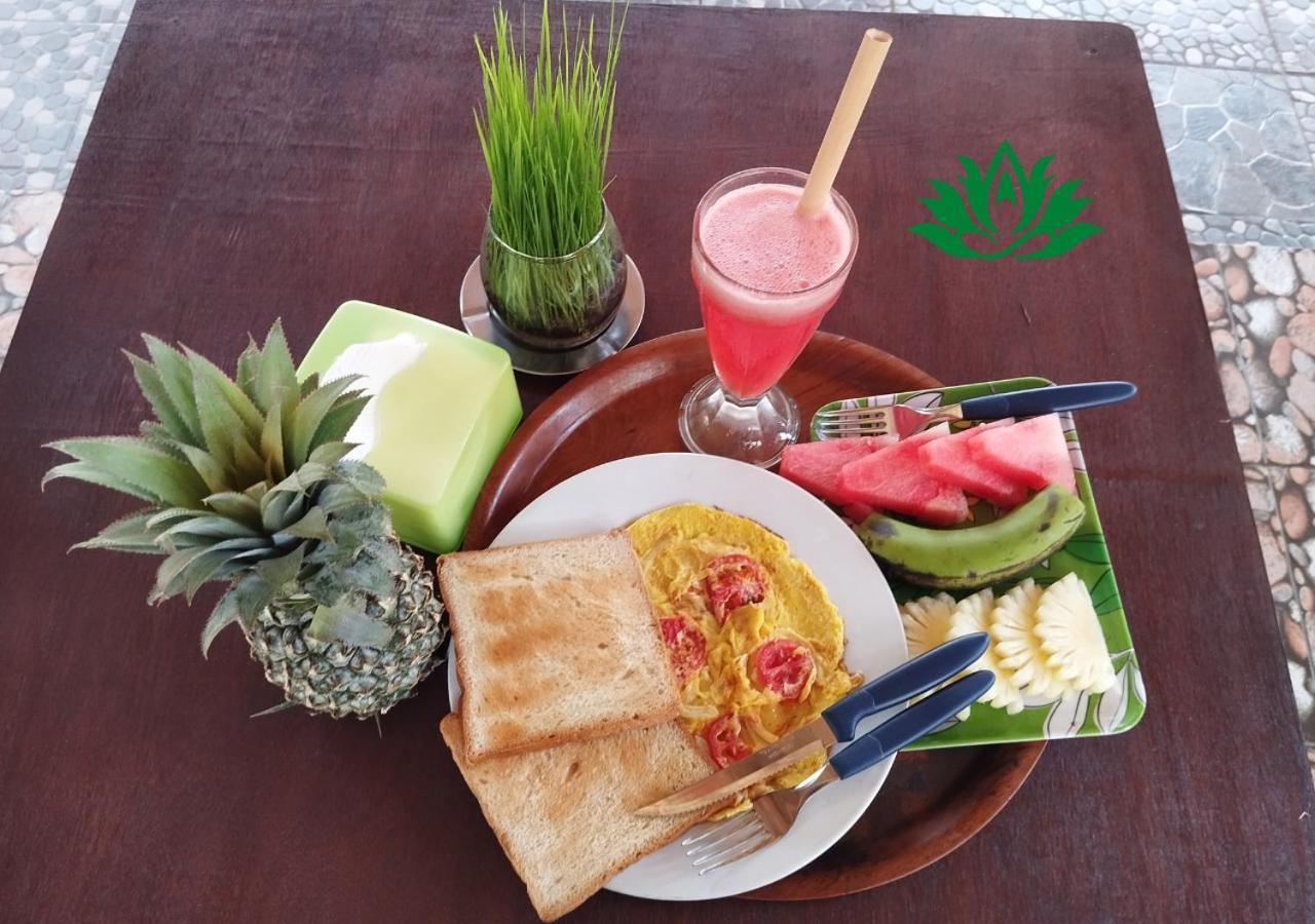 ホテル Energy Melati Gili ギリ・トラワンガン エクステリア 写真
